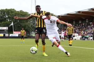 Opoku-Novakovich-Voetbal-in-Haarlem