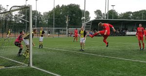 Schoten - Weesp - Voetbal in Haarlem