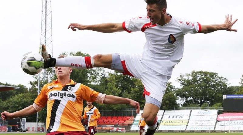 Novakovich - Telstar - Voetbal in Haarlem