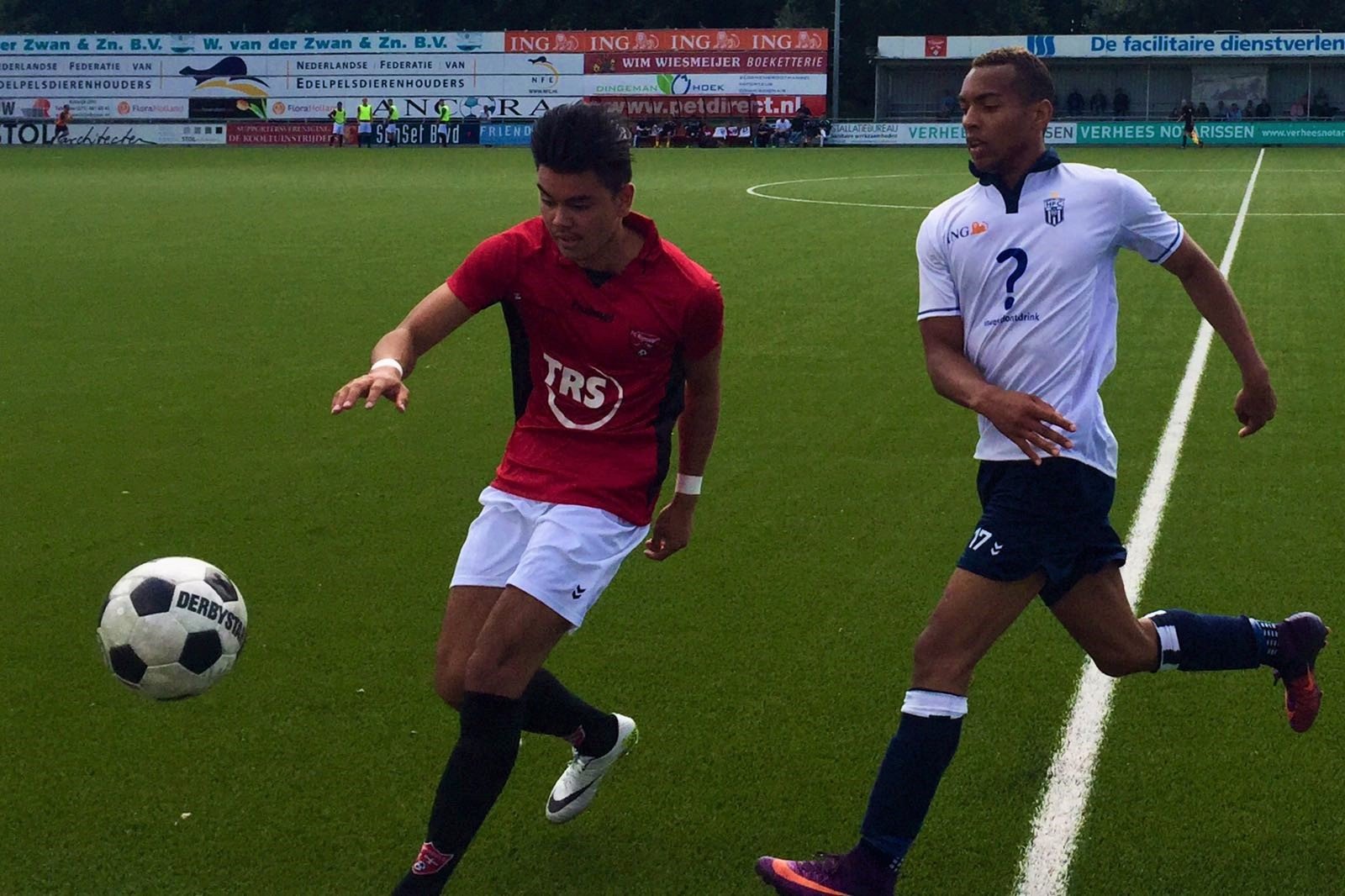HFC-Rijnvogels-Voetbal-in-Haarlem