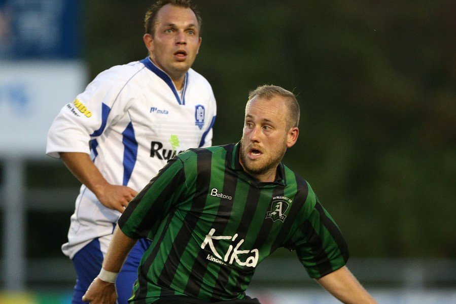 Hillegom-Alliance-HD-Cup-Voetbal-in-Haarlem