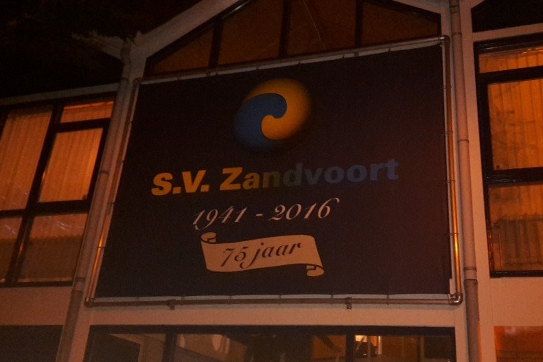 Zandvoort-Voetbal-in-Haarlem