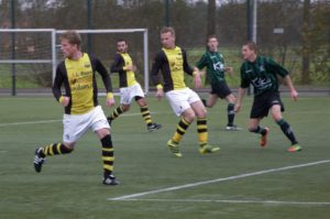 Alliance-Schoten-Voetbal-in-Haarlem