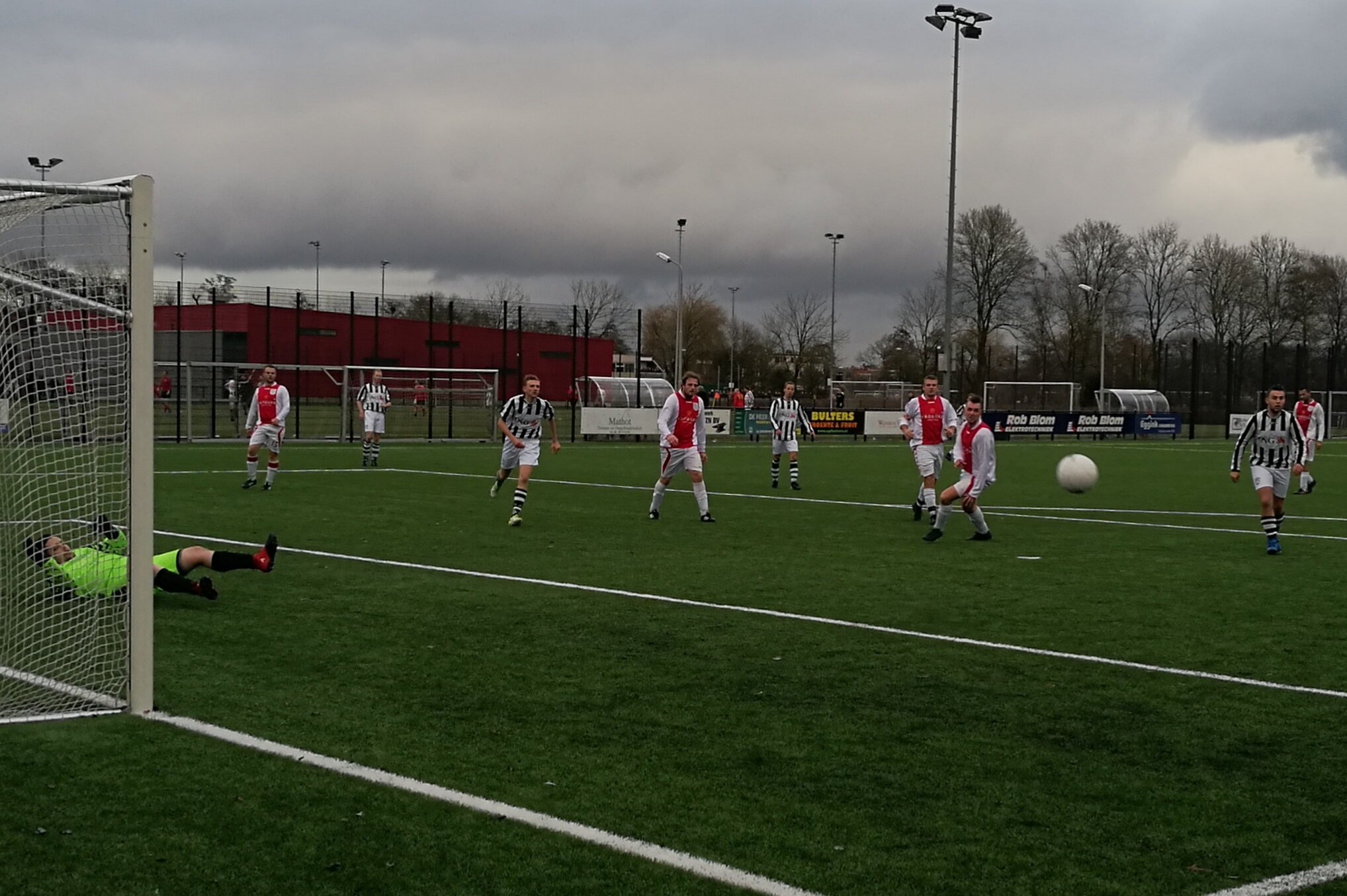 Onze-Gezellen-DIO-Voetbal-in-Haarlem