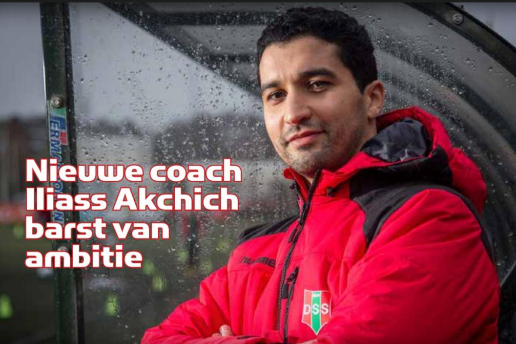 Iliass-Akchich-Voetbal-in-Haarlem
