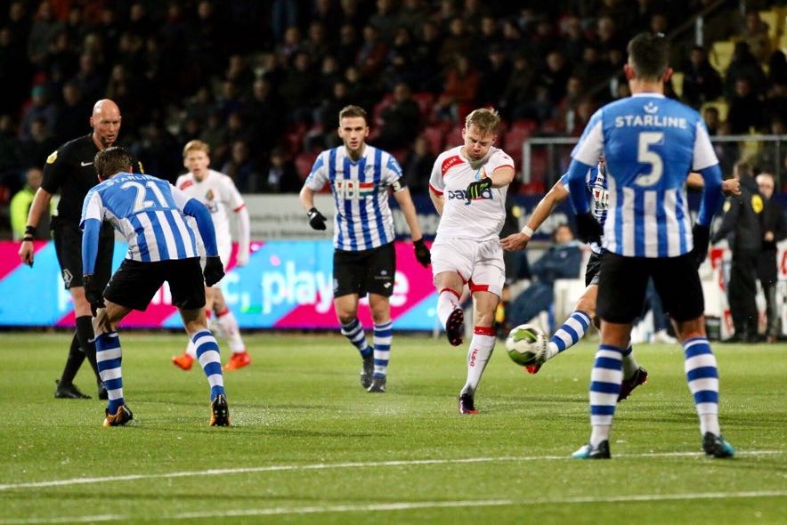 Platje-Telstar-Voetbal-in-Haarlem