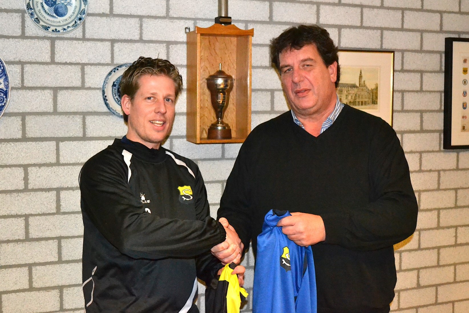 Schoten-Tom-Jacob-Voetbal-in-Haarlem