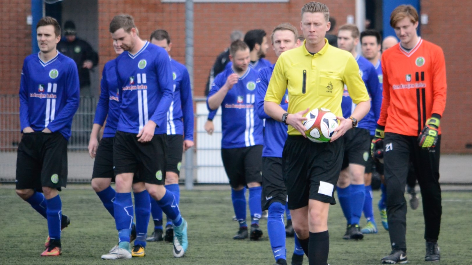 VEW-Voetbal-in-Haarlem