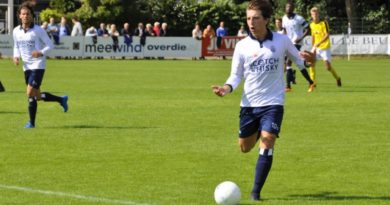 Nigel-Castien-Koninklijke-HFC-Voetbal-in-Haarlem