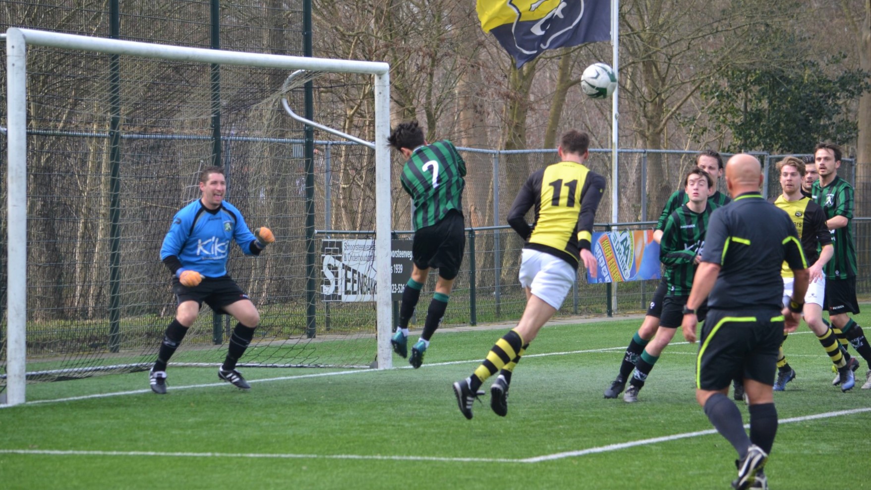 Schoten-Alliance22-Voetbal-in-Haarlem (49)