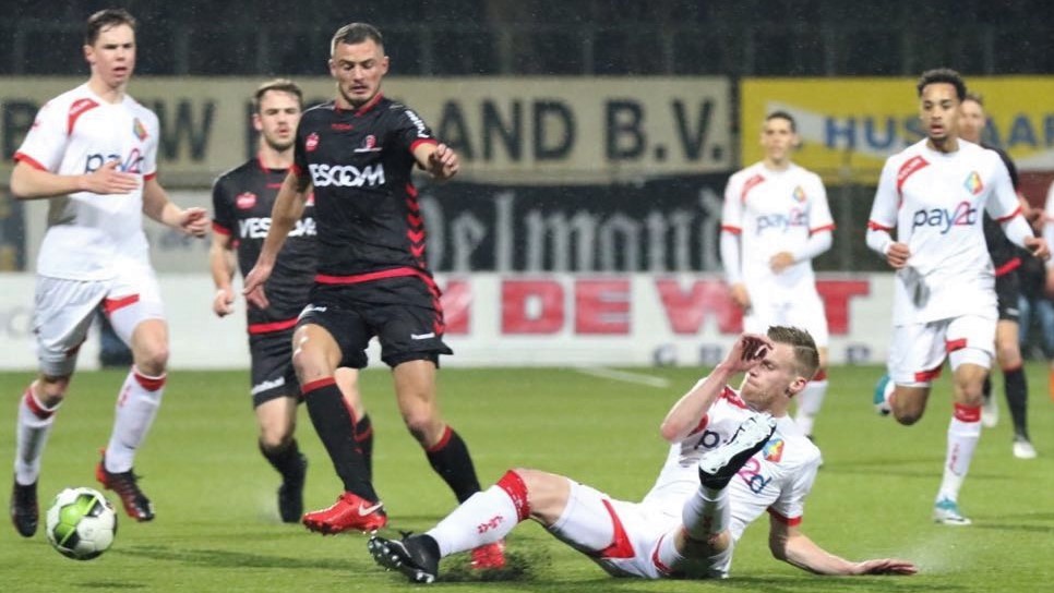 Telstar-Helmond-Sport-Voetbal-in-Haarlem