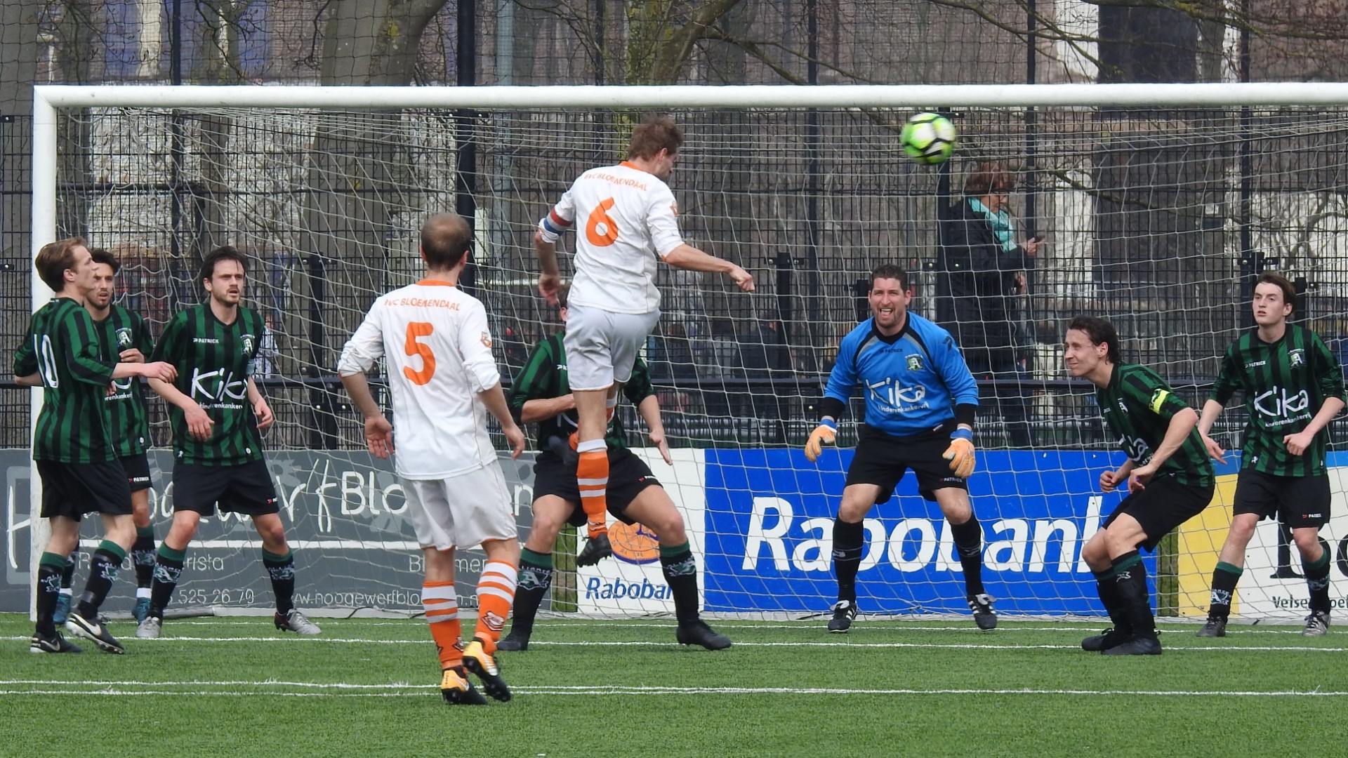Bloemendaal-Alliance22-Voetbal-in-Haarlem