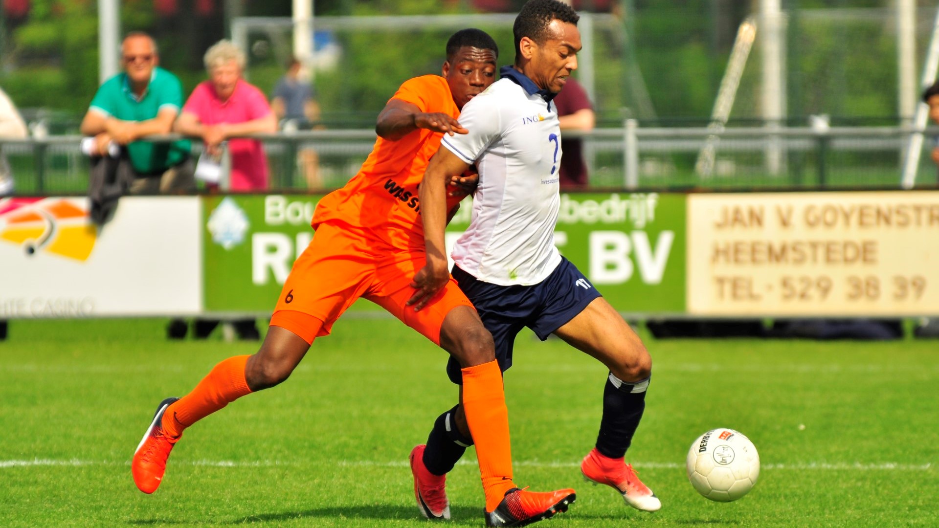 Koninklijke-HFC-HHC-Hardenberg-Voetbal-in-Haarlem (10)