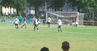 DCG-Schoten-Voetbal-in-Haarlem