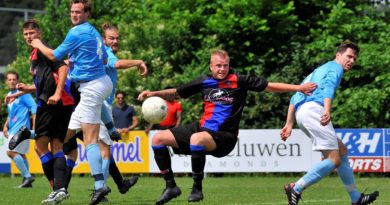 NFC-Zwanenburg-Voetbal-in-Haarlem