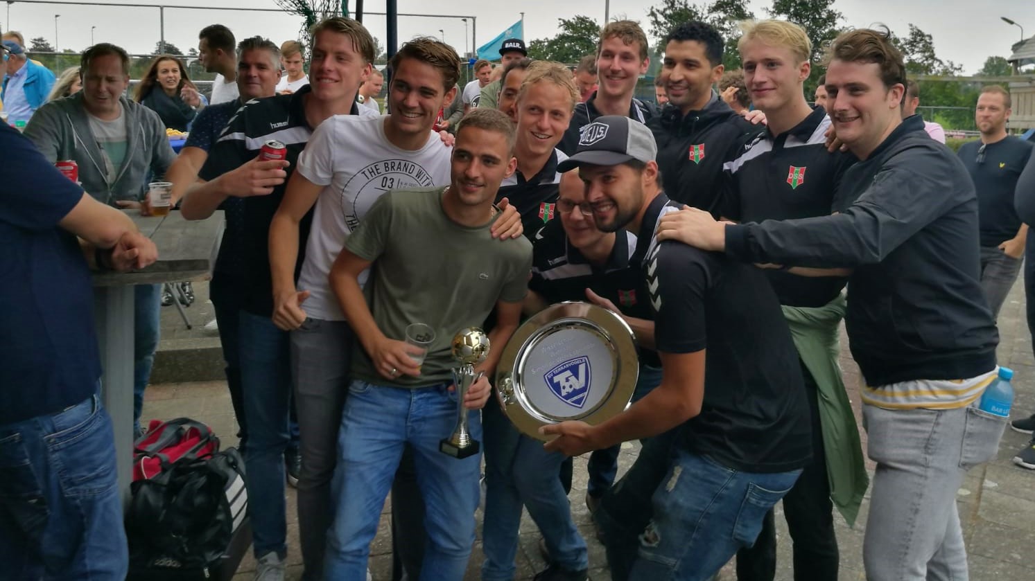 Terrasvogels-DSS-Voetbal-in-Haarlem