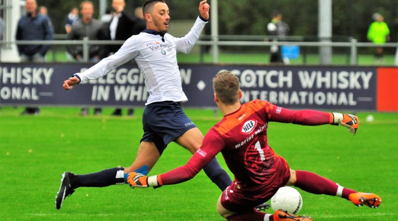 Koninklijke-HFC-Kozakken-Boys-Voetbal-in-Haarlem (9)