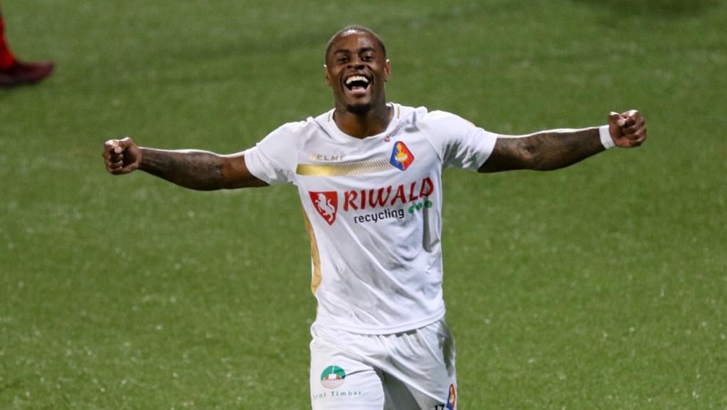 Helmond-Sport-Telstar-Voetbal-in-Haarlem