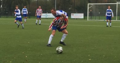 VVH-Velserbroek-Ouderkerk-Voetbal-in-Haarlem