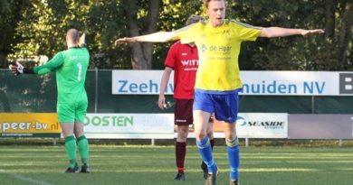 Velsen-LSVV-Voetbal-in-Haarlem