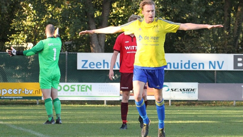 Velsen-LSVV-Voetbal-in-Haarlem