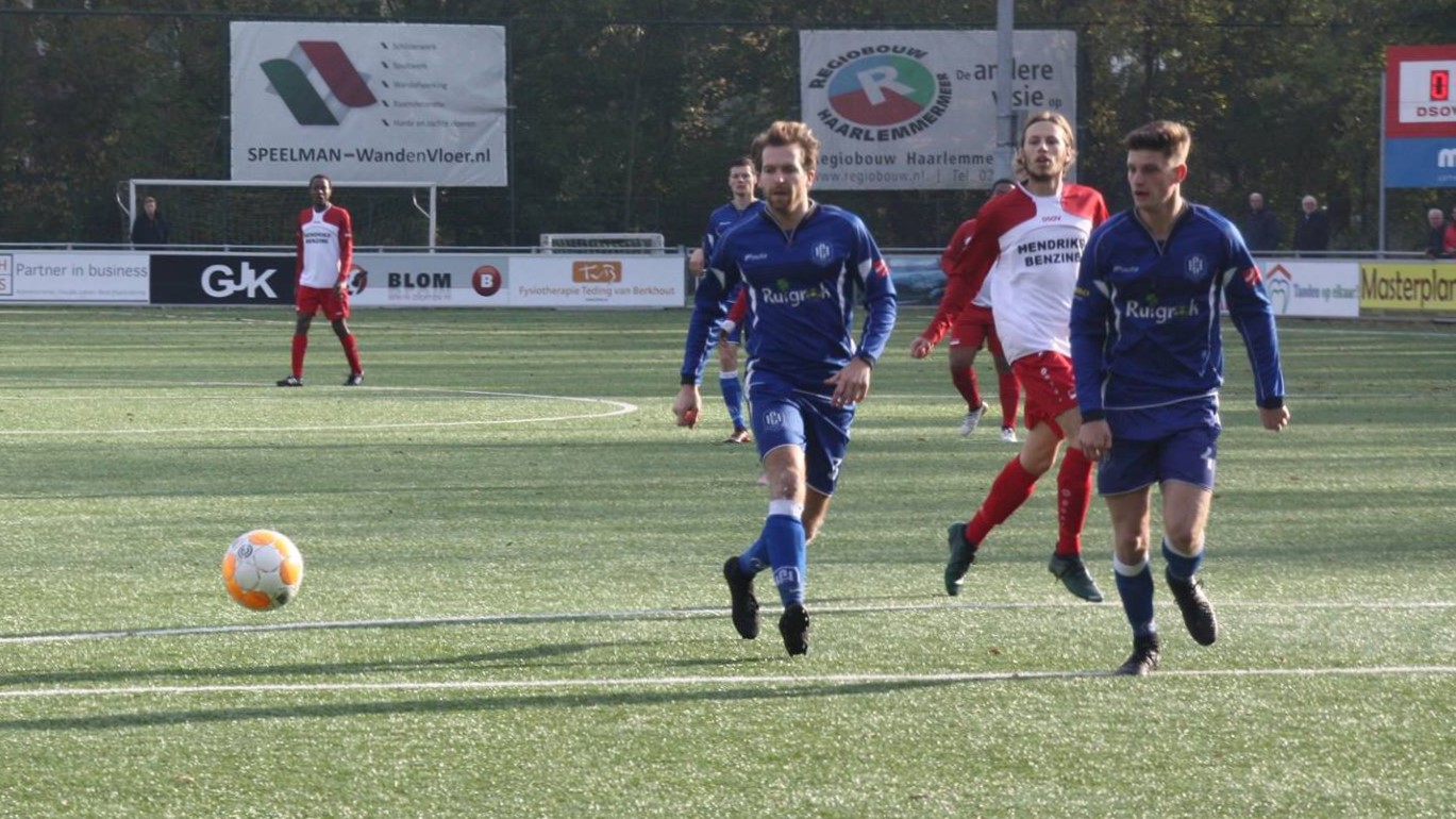 DSOV-Hillegom-Voetbal-in-Haarlem