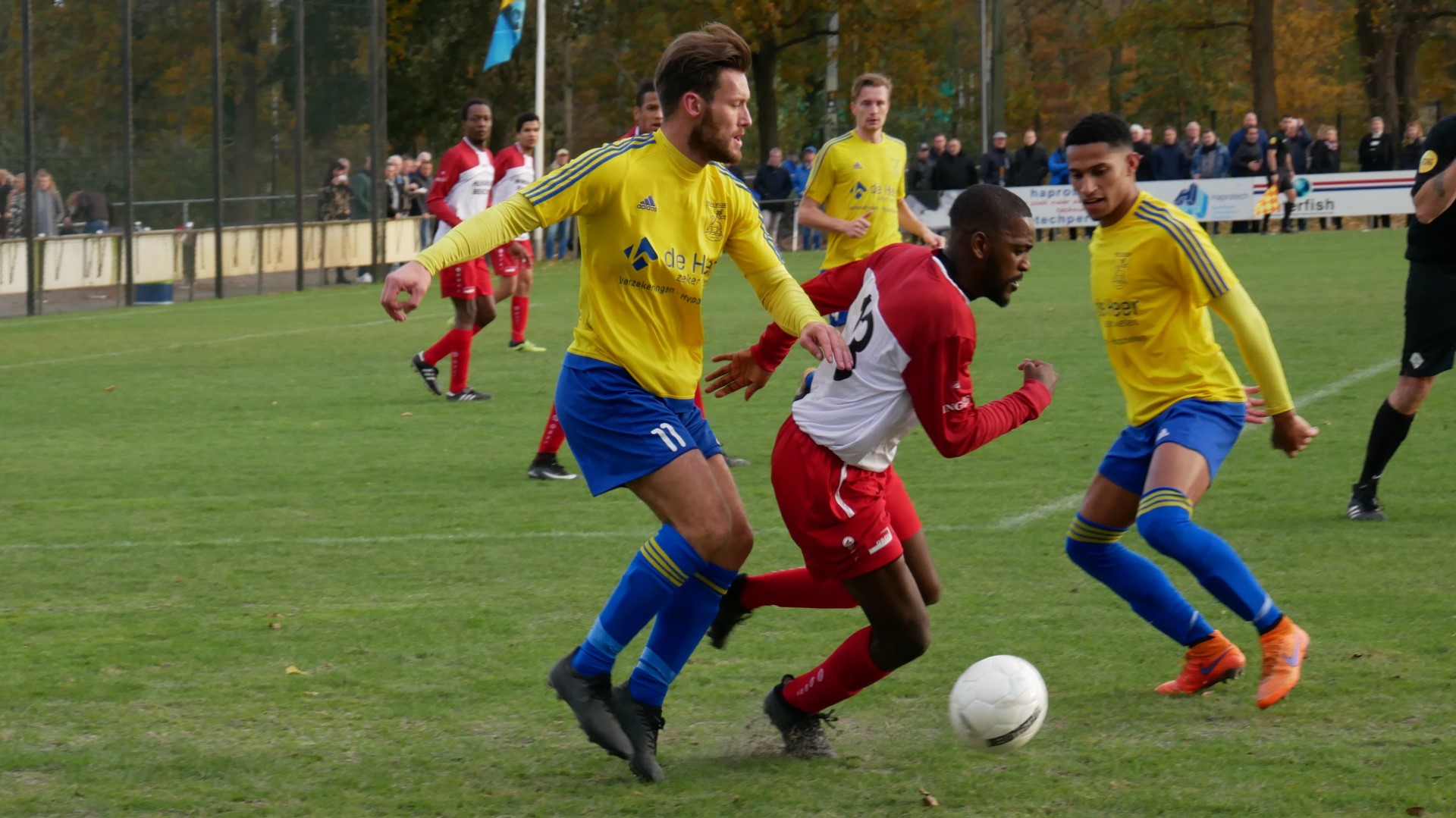 Velsen-DSOV-Voetbal-in-Haarlem