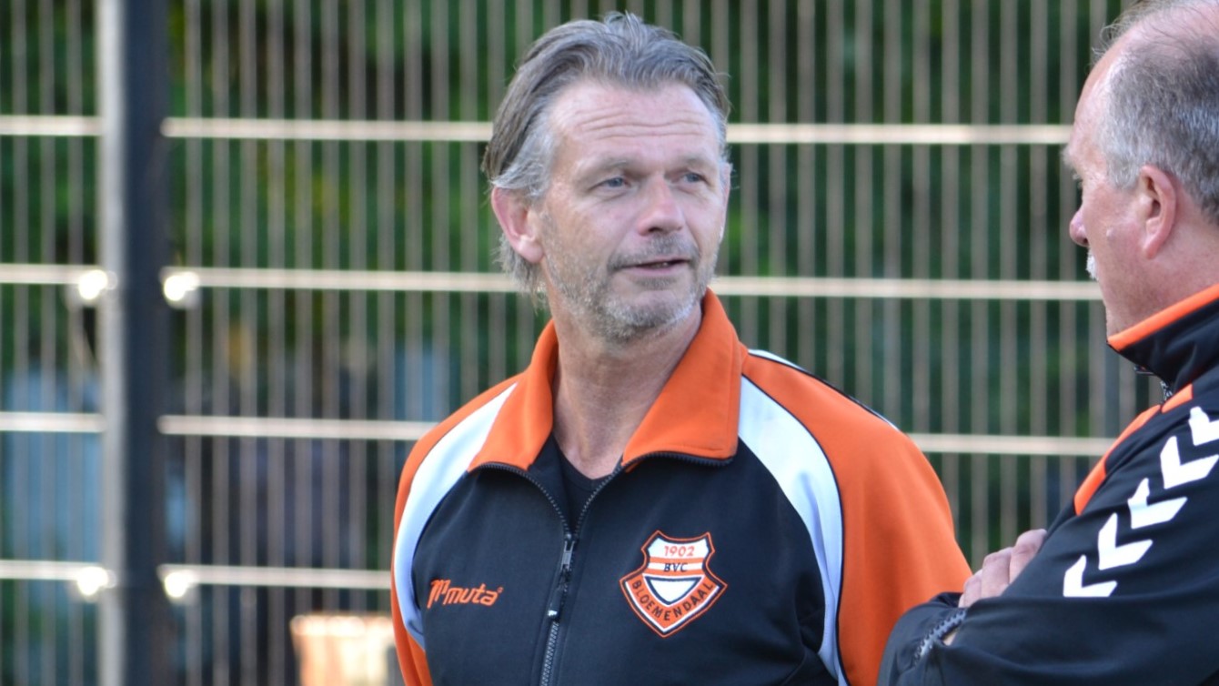 Drogtrop-Voetbal-in-Haarlem (2)