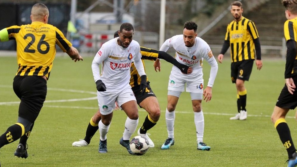 Telstar-OFC-Voetbal-in-Haarlem