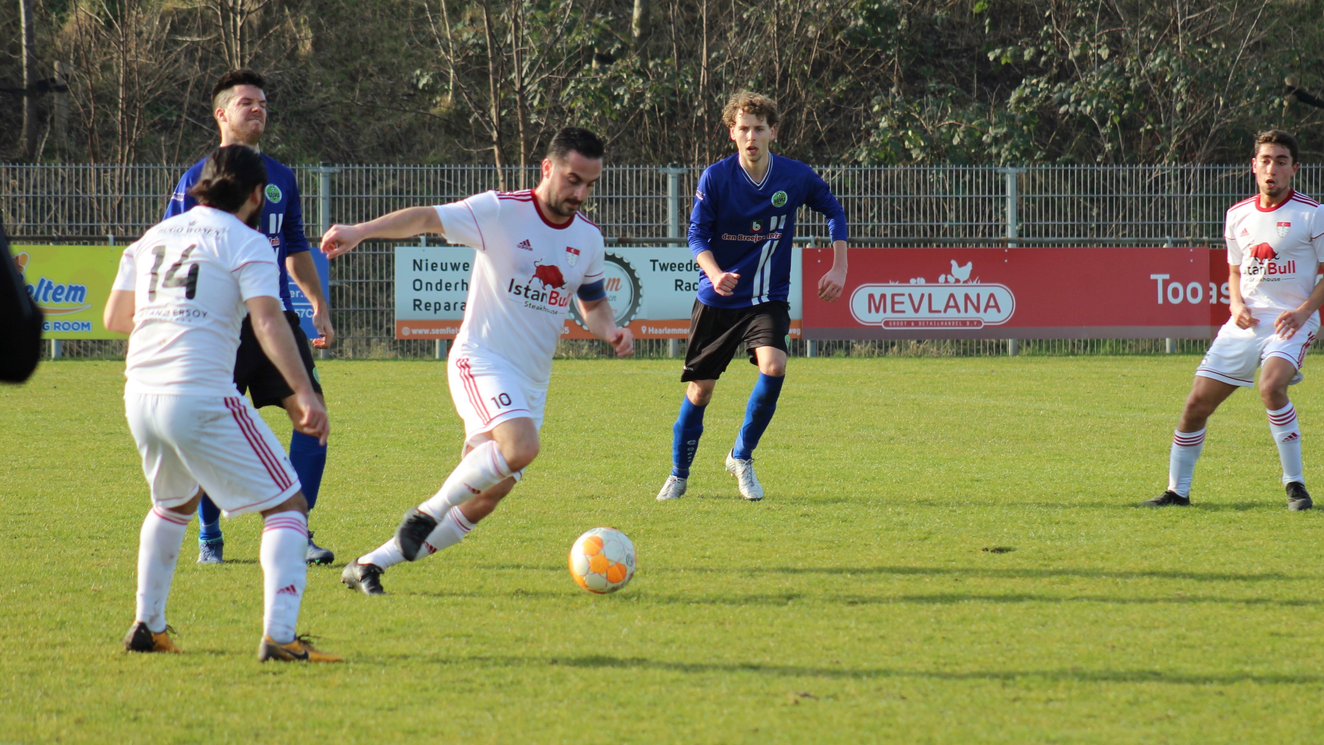 HYS-VEW-Voetbal-in-Haarlem (3)