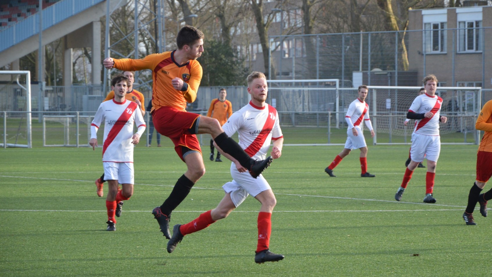 Haarlem-Kennemerland-SVIJ-Voetbal-in-Haarlem (9)