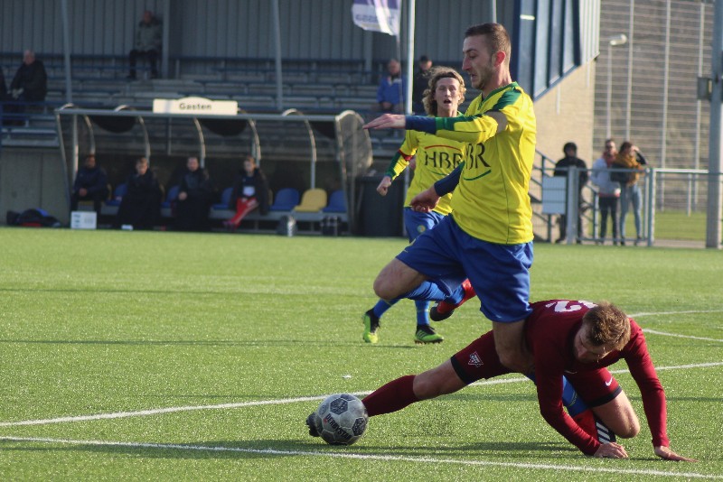 zandvoort-amvj-voetbal-in-haarlem