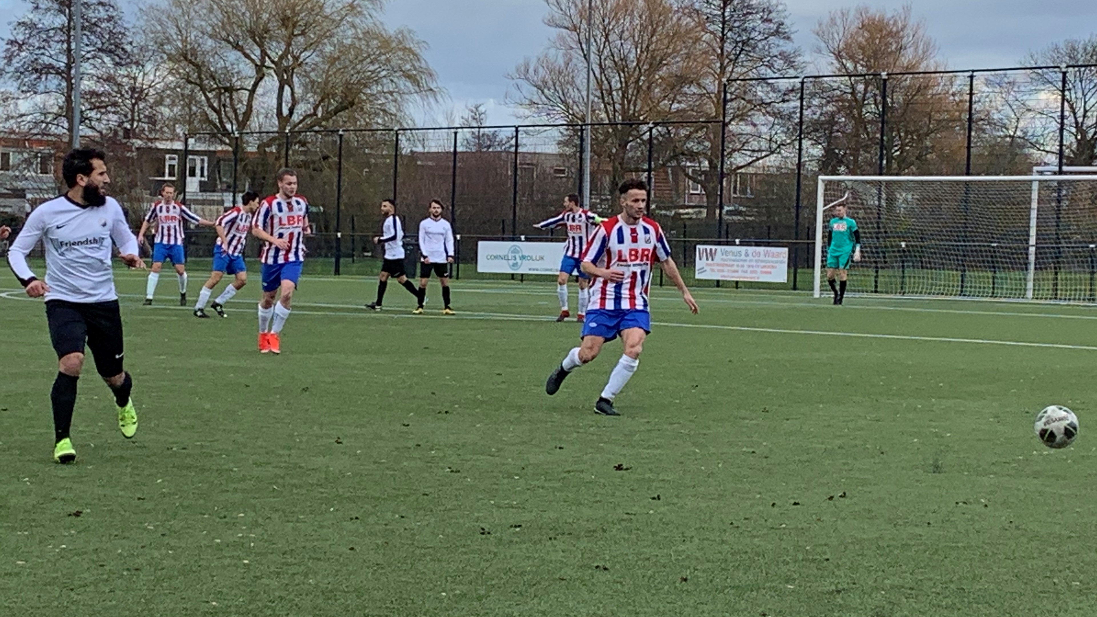 VVH-Velserbroek-ZSGOWMS-Voetbal-in-Haarlem