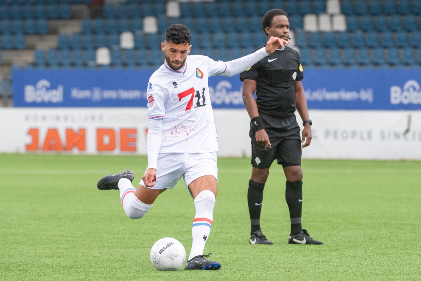 Zakaria-Eddahchouri-Telstar-Voetbal-in-Haarlem