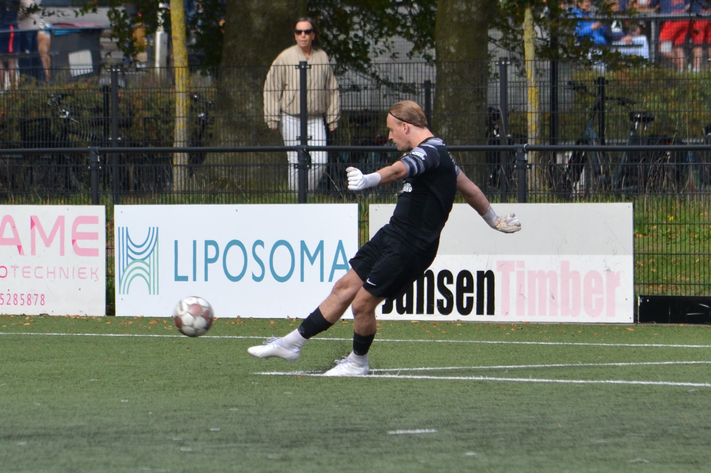 Kerkman_BVC_Bloemendaal_Voetbal_in_Haarlem