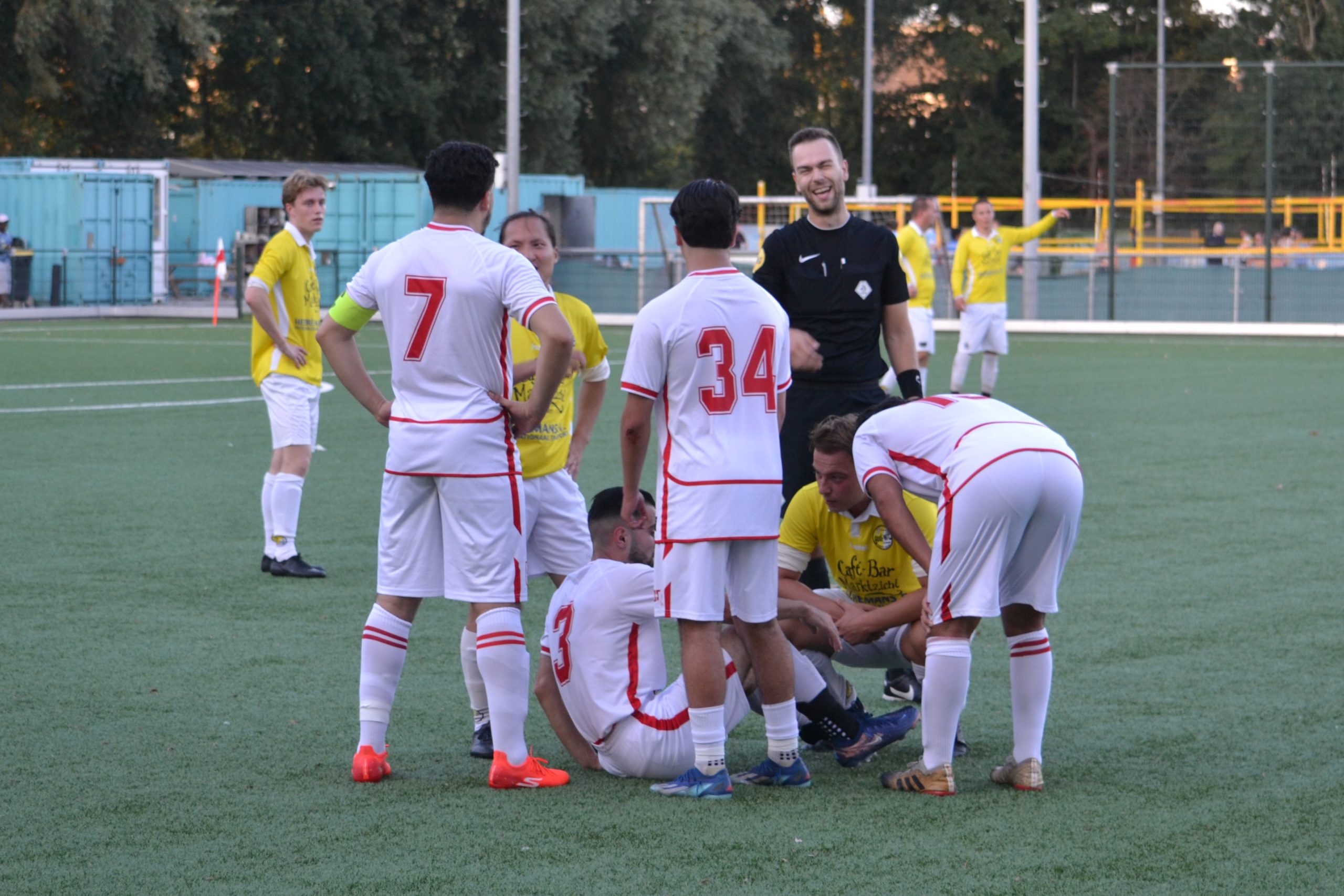 DIO_Geel_Wit_Voetbal_in_Haarlem (47)