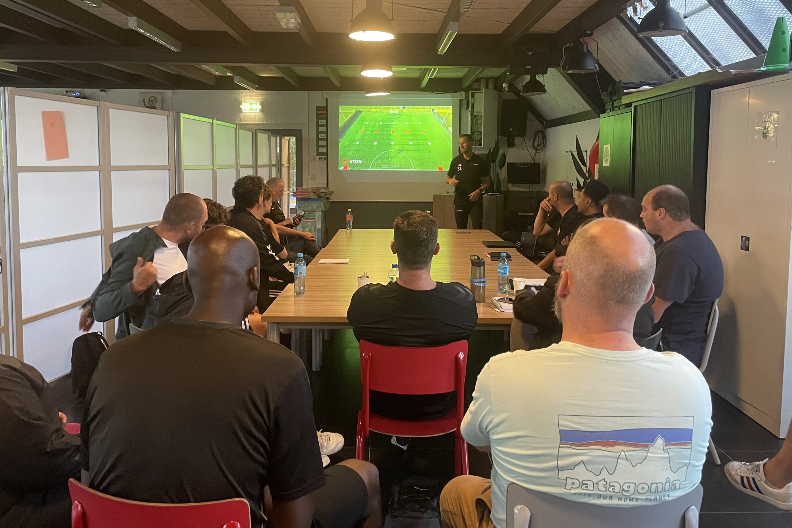 feeton_DSS_Voetbal_in_Haarlem