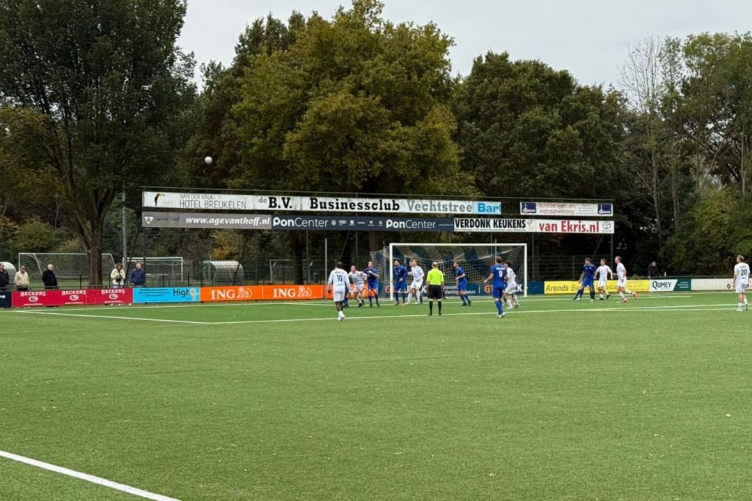 Breukelen_SCW_Voetbal_in_Haarlem