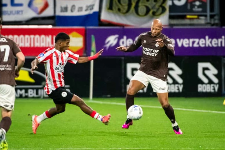 Sparta_Telstar_Voetbal_in_Haarlem