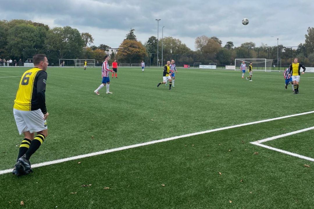VVHVelserbroek_Schoten_Voetbal_in_Haarlem