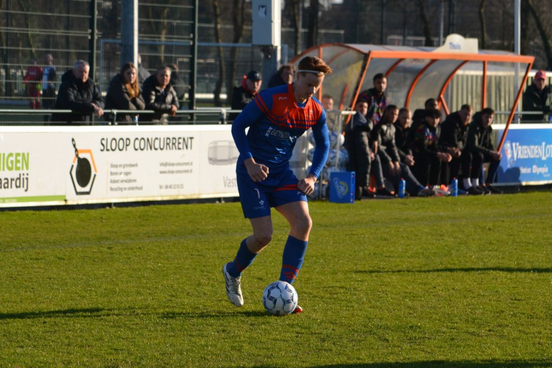 Noa_de_Vries_Olympia_Voetbal_in_Haarlem