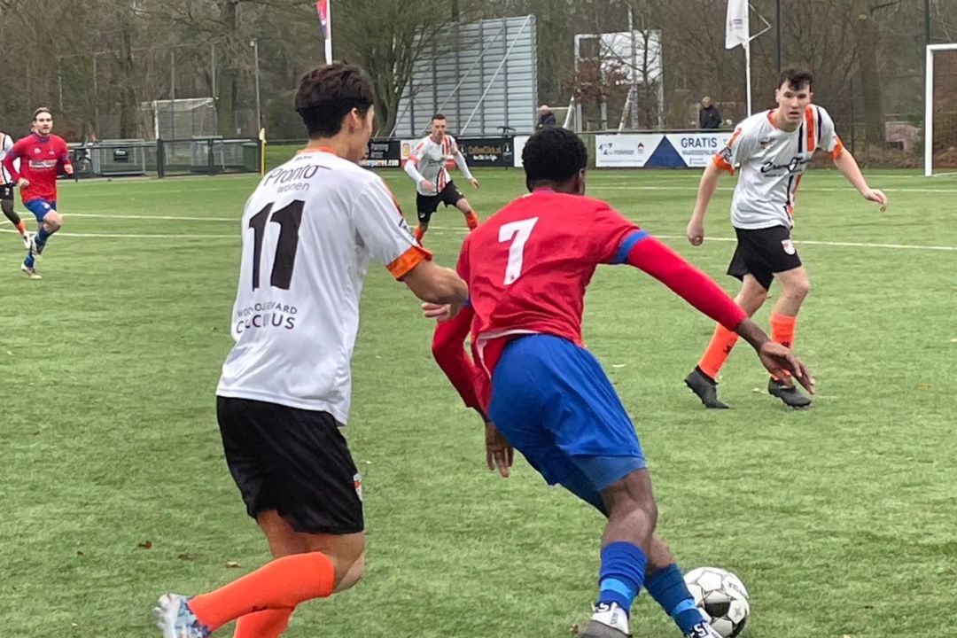 JOS_Watergraafsmeer_HBC_Voetbal_in_Haarlem