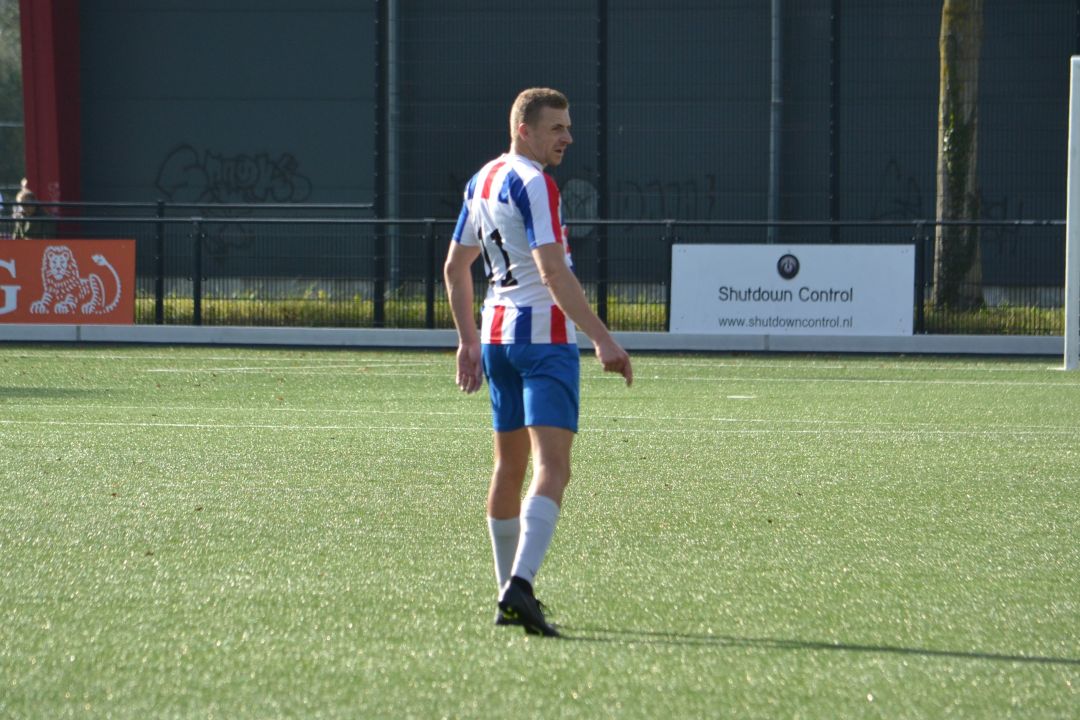 Jordi_Hurkmans_VVH_Velserbroek_Voetbal_in_Haarlem