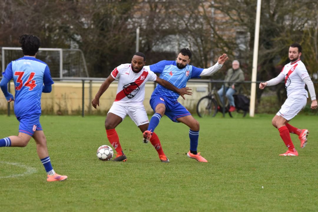 SVIJ_DIO_Voetbal_in_Haarlem