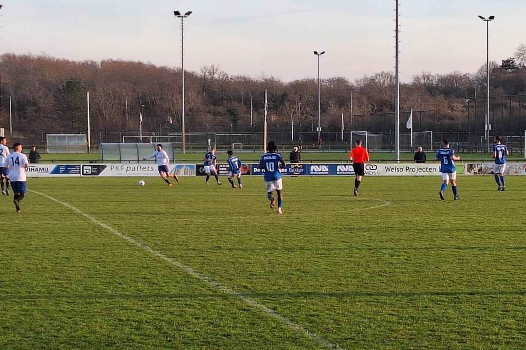 Stormvogels_LFC_Voetbal_in_Haarlem