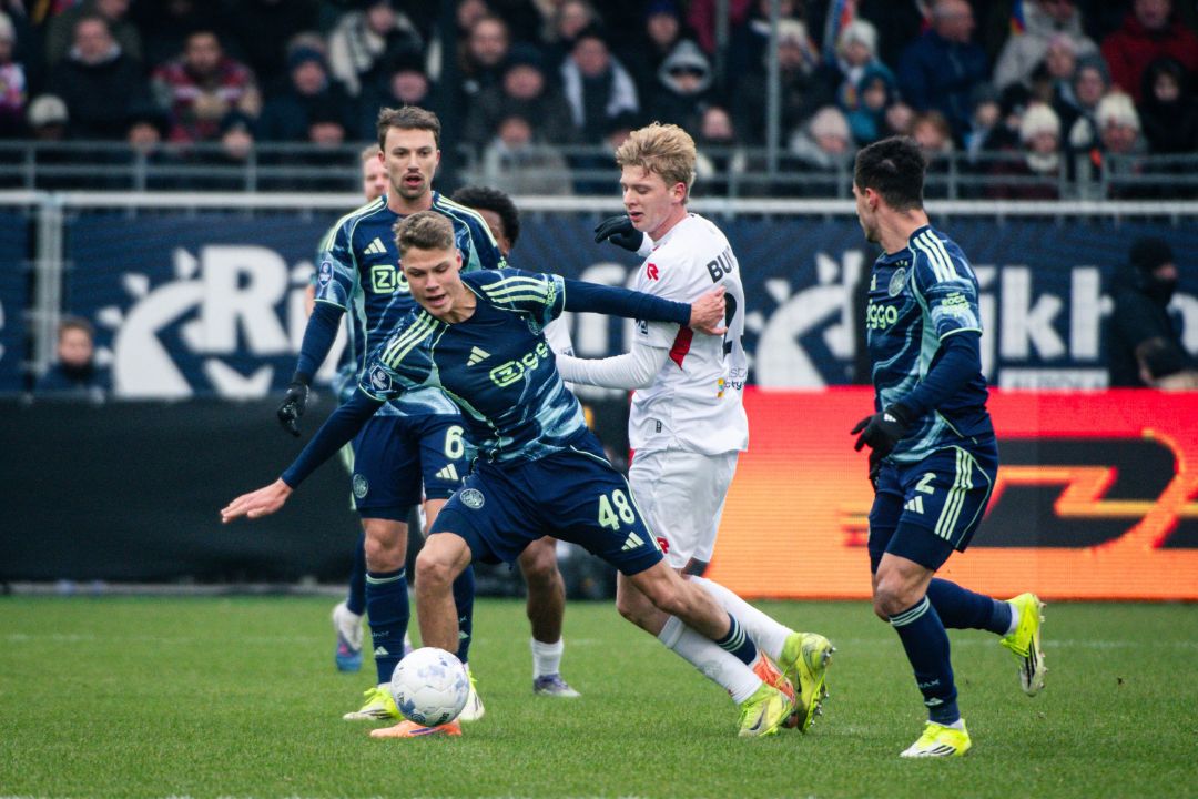 Telstar-Ajax-Dennis-Gouda-Voetbal-in-Haarlem