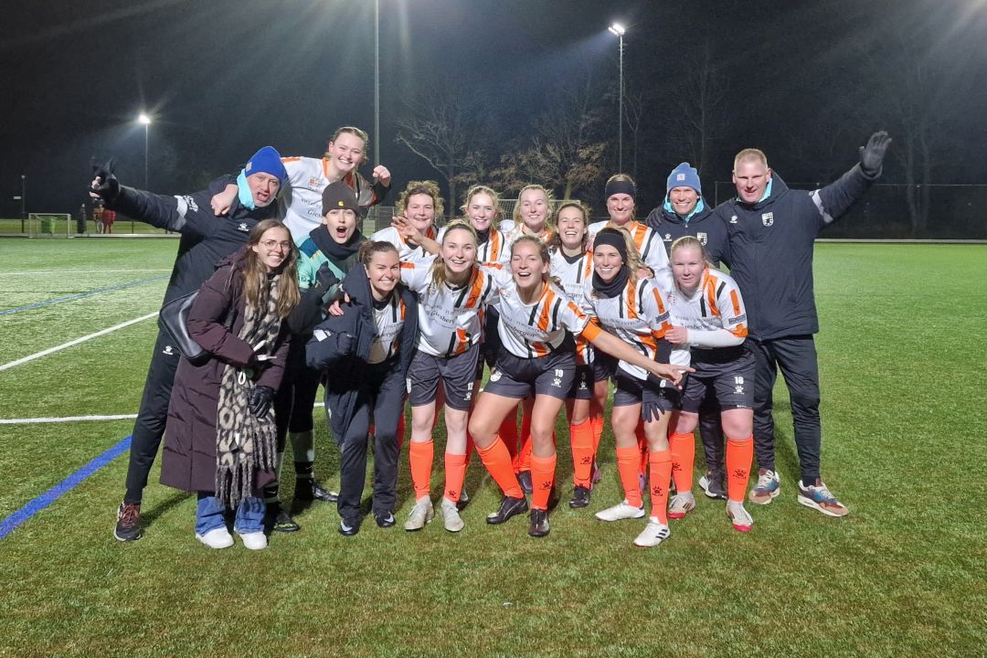 HBC_vr_Voetbal_in_Haarlem