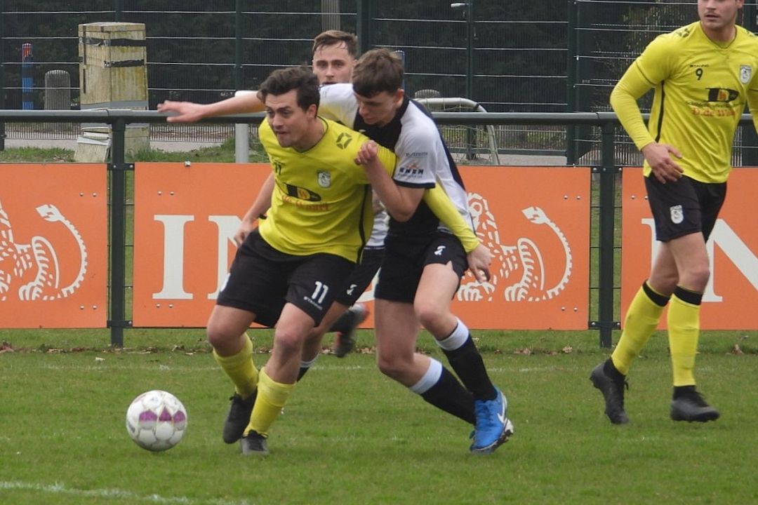 IJmuiden_SDOB_Voetbal_in_Haarlem (7)