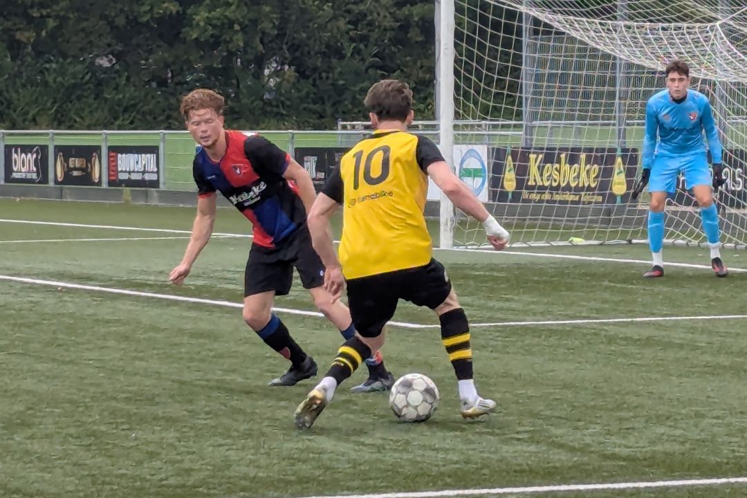 Zwanenburg_ReigerBoys_Voetbal_in_Haarlem