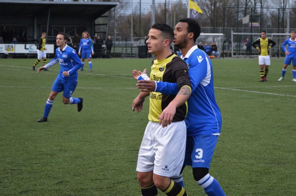 schoten-united-davo-voetbal-in-haarlem (28)
